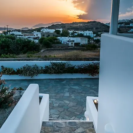Eiriana Luxury Plaka (Milos)