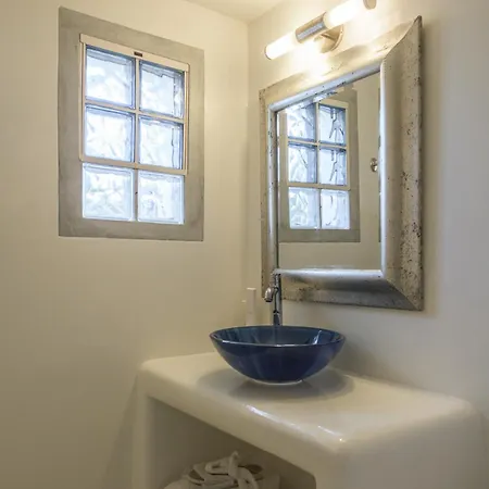 Eiriana Suites * Plaka (Milos)